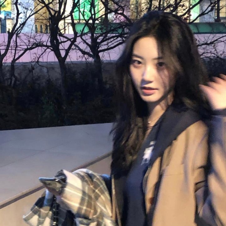 都会性男女海报